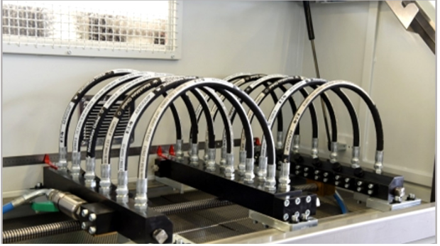 customized hydraulic hoses